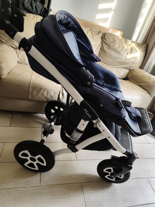 Wózek 3 w 1 Adamex Barletta spacerówka, nosidełko, fotelik