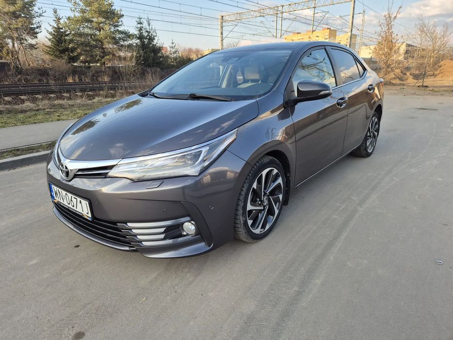 Toyota Corolla Sprzedam Toyotę Corollę 2016r, niski przebieg