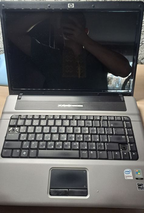 Продам ноутбук HP Compaq 6720s