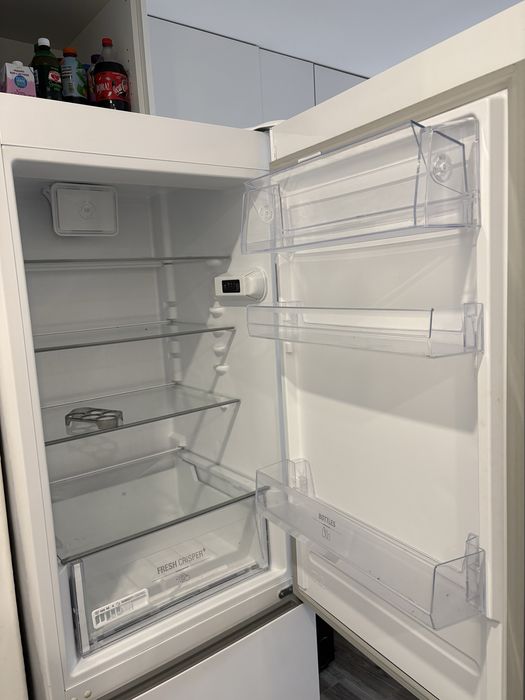 Frigorifico avariado para peças