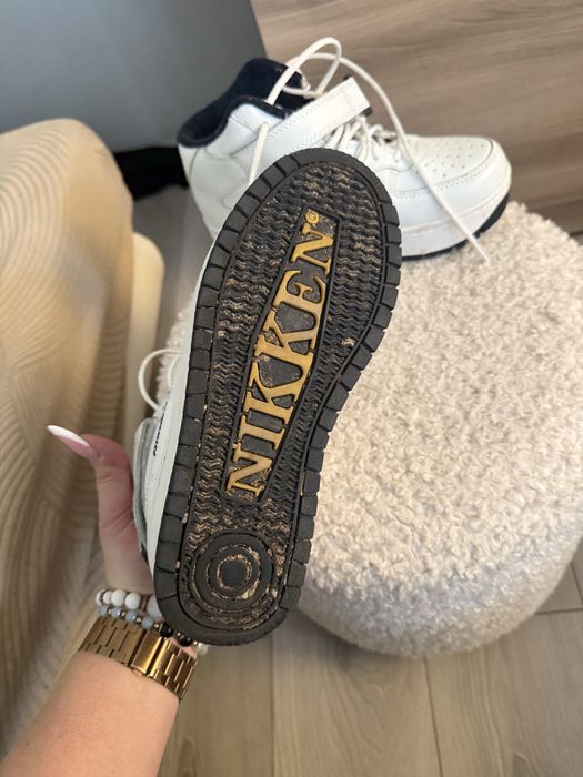 Buty do odchudzania Nikken 37,5