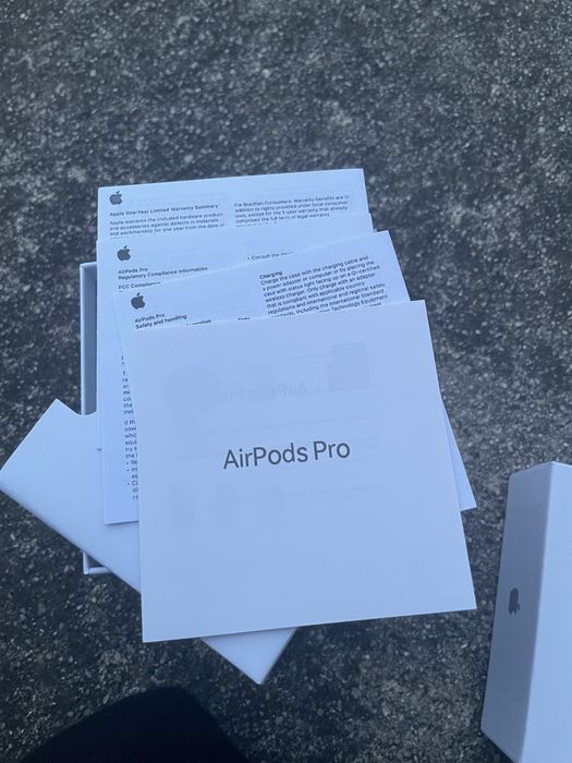 AirPods pro brancos