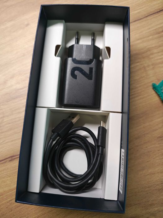 Motorola g200 5G - pelen zestaw