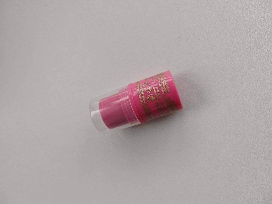 Sence różowy blush