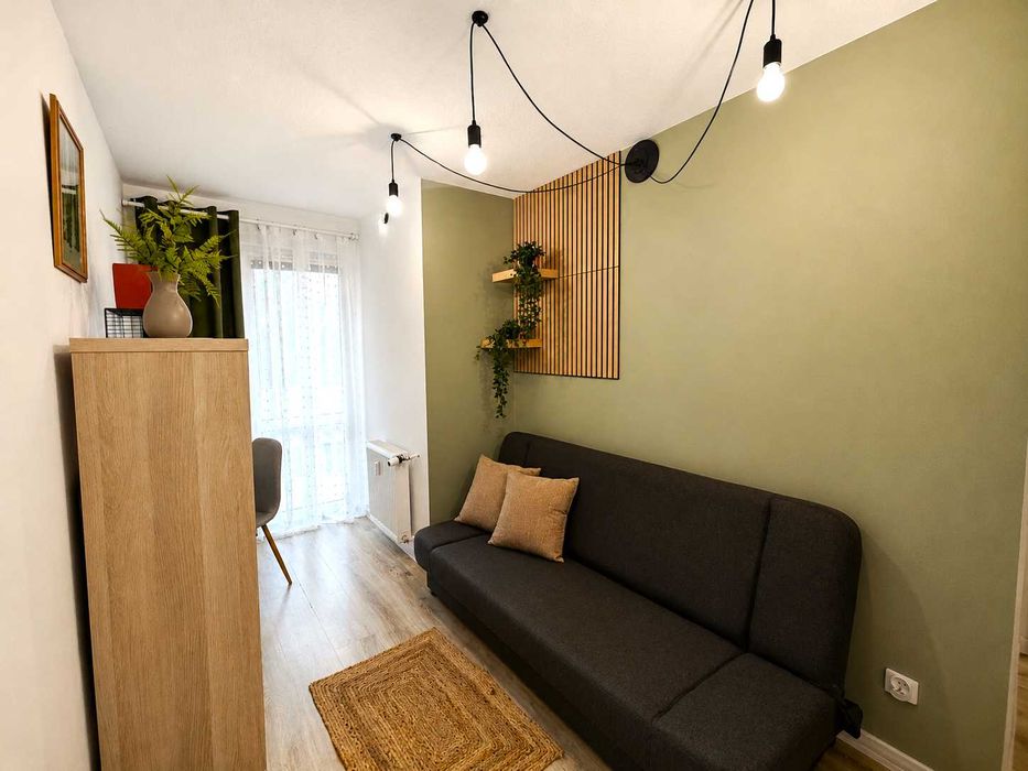 Wolny pokój!| BALKON| blisko do UR, PK, UEK| parking pod blokiem|