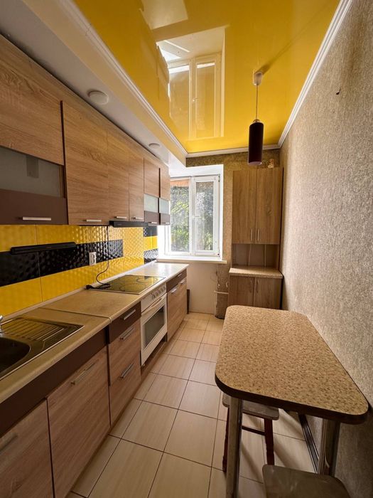 Продаж 1,5 квартири І Дубове