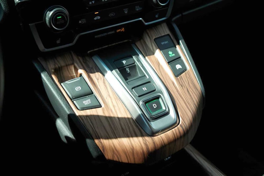 Honda CR-V Hybrid      2020