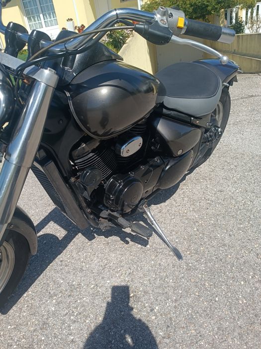 Suzuki intruder veluzia 800