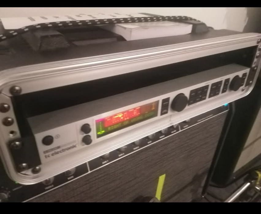 Processador efeitos guitarra