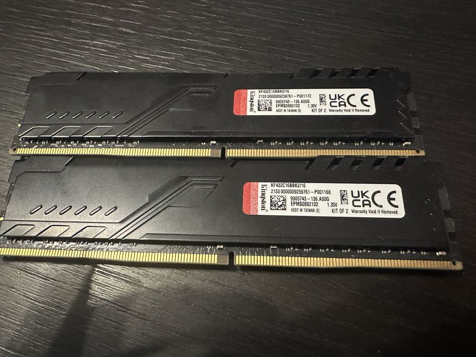 Продам оперативну памʼять