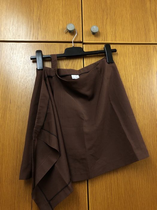 Saia castanha nova