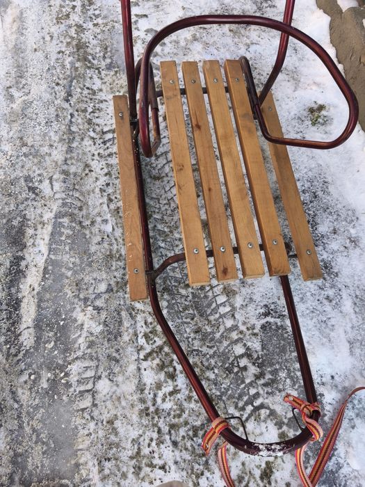 Продам санки з ручкою