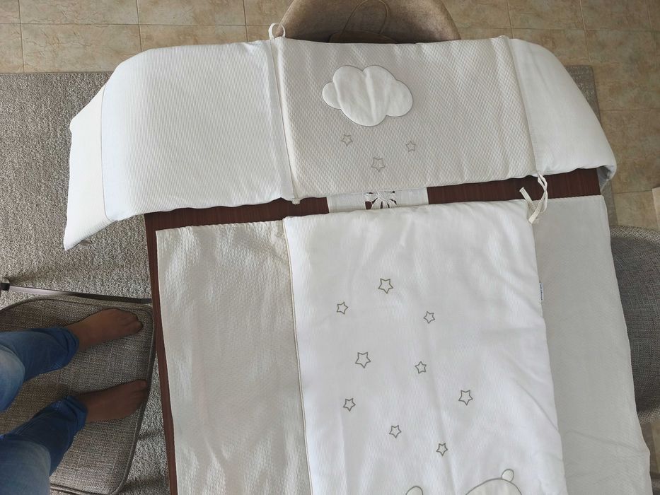 Roupa de cama de bebé e proteçao de grades