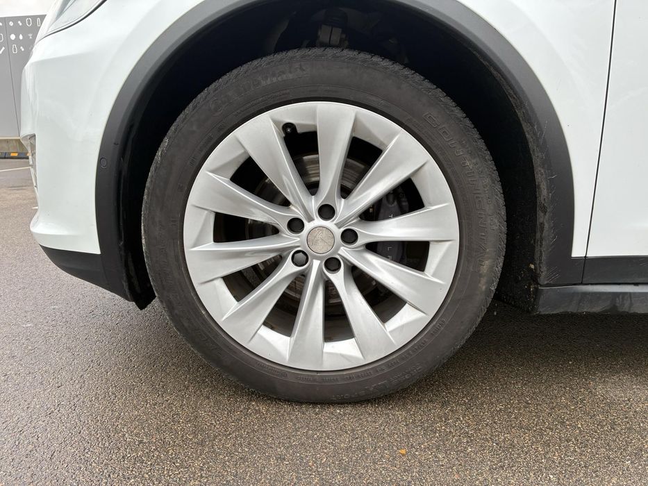 Тесла Х Longe Range Plus - 100 кВт 2020 року
