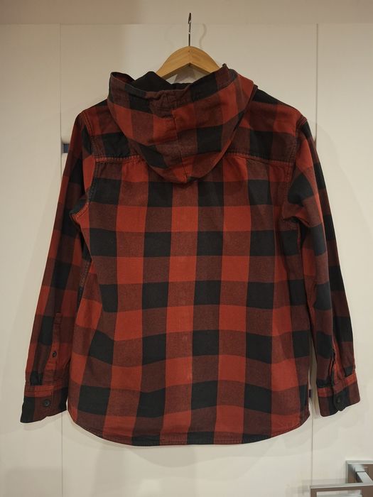 Bluza  ''Cropp'' w kratę  rozpinana z kapurem .Rozmiar S
