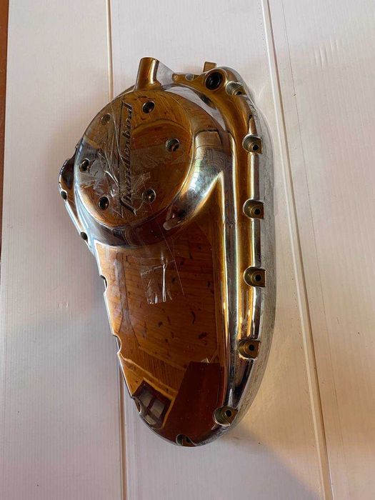 Triumph Thunderbird 1600 Кришка двигуна triumph 1260663