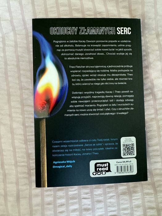 Nowa książka tatuaż z motylem