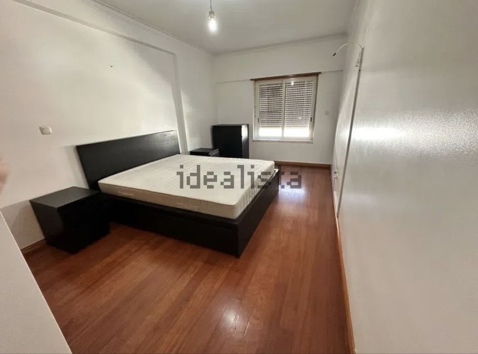 Prior Velho- T3-parqueamento e arrecadacao, cozinha equipada, suite