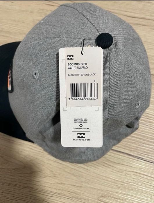 Billabong boné/Novo