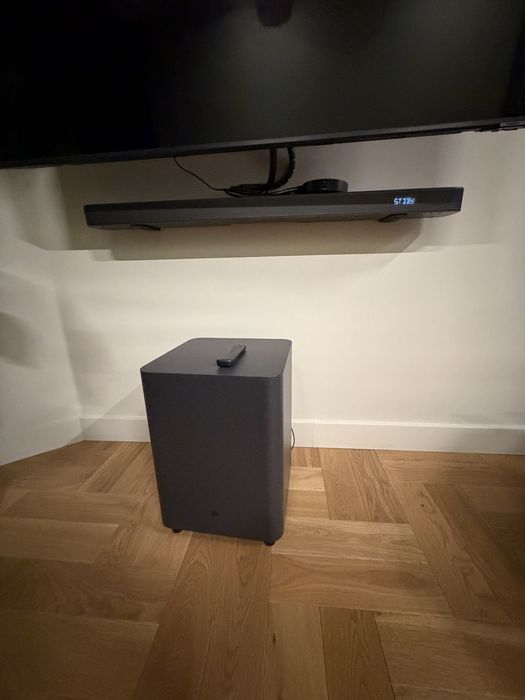 Soundbar JBL bar 5.1 surround chromecast