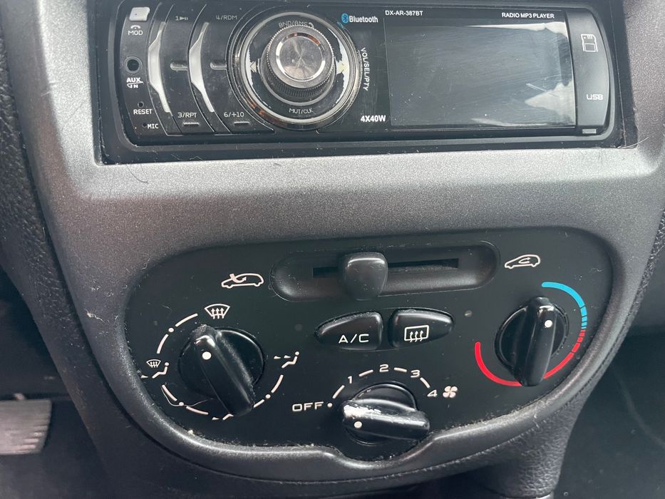 Peugeot 206 SW - 2005 Color Line