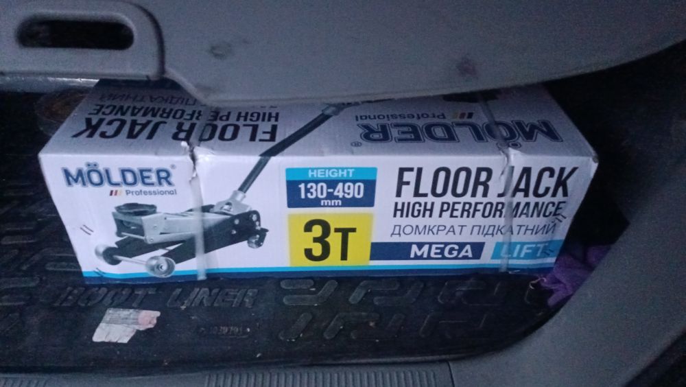 Домкрат підкатний 3 тон, 2 плунжерний  Silver Польща