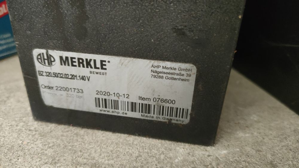 Mold Materials64584386048643121