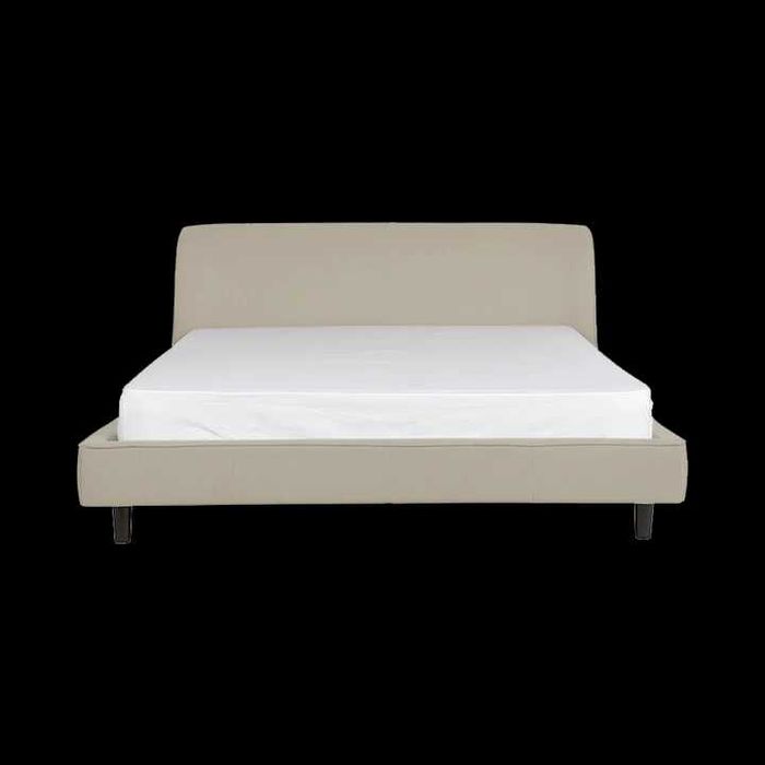 Estrutura de cama de casal da marca Area (Hedwig) em excelente estado, colchão de látex da Ikea (W.176 x H.89 x D.230cm) Terá de organizar a recolha