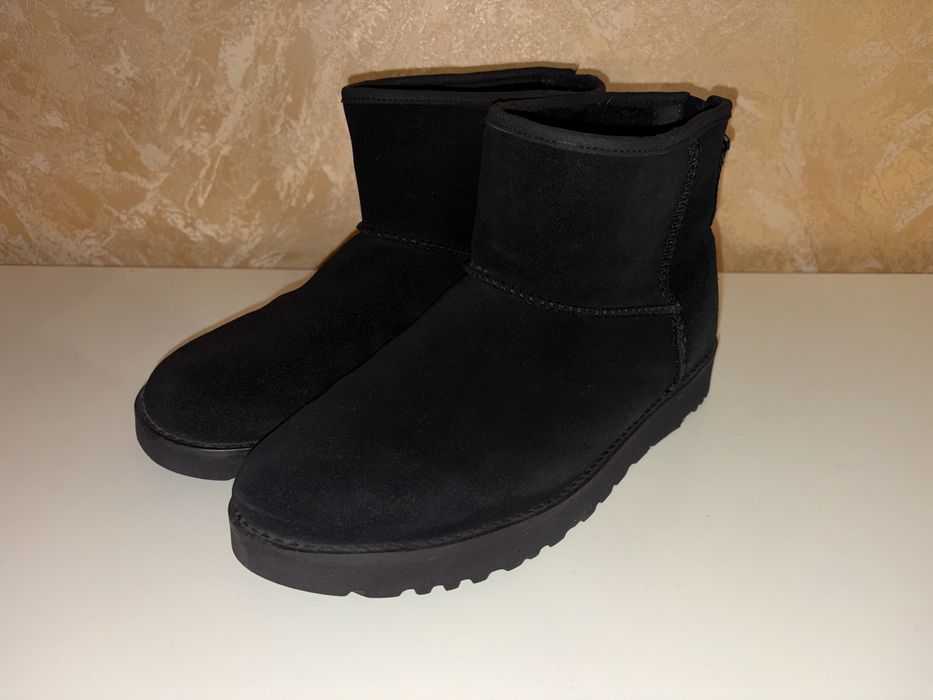 Уггі UGG Classic Mini Logo Zip Black, оригінал, розмір 40