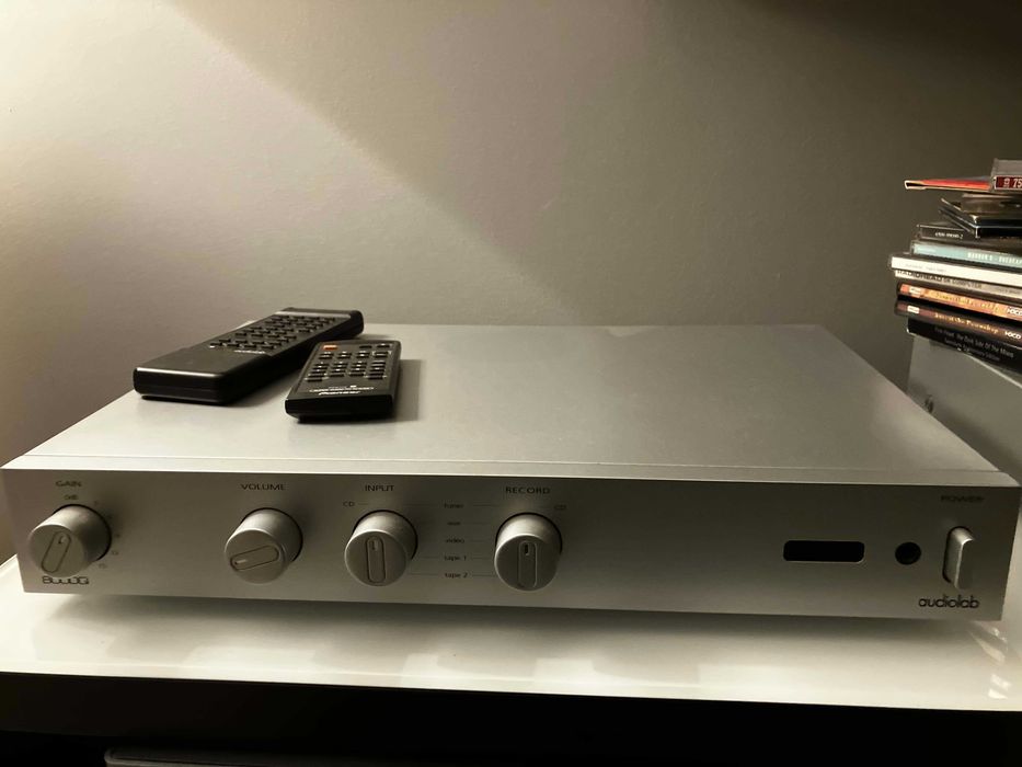 Hi-Fi: Audiolab pre-amplificador, amplificador + Monitor Audio Colunas