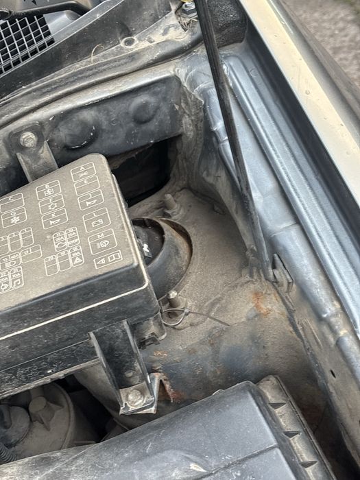 Mitsubishi Spacestar 2004 1.6 Автомат