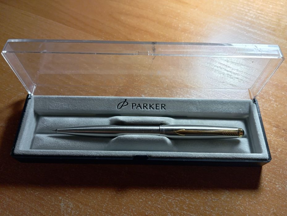 Оригінальна кулькова ручка Parker Frontier SS GT (Made in UK) в ідеаль