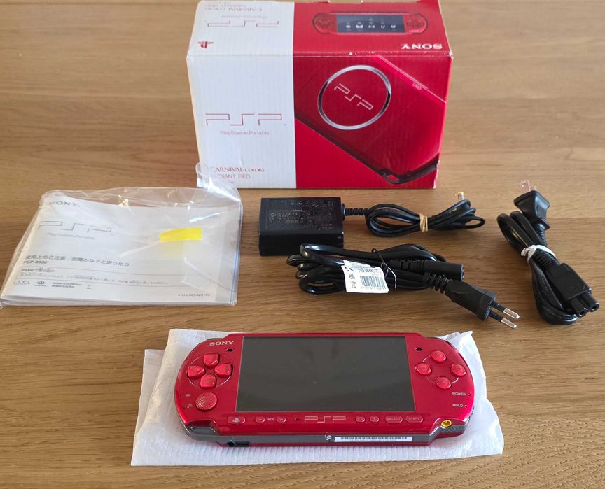 PSP 3000 Vibrant Red, ARK-4, 32GB, stan kolekcjonerski