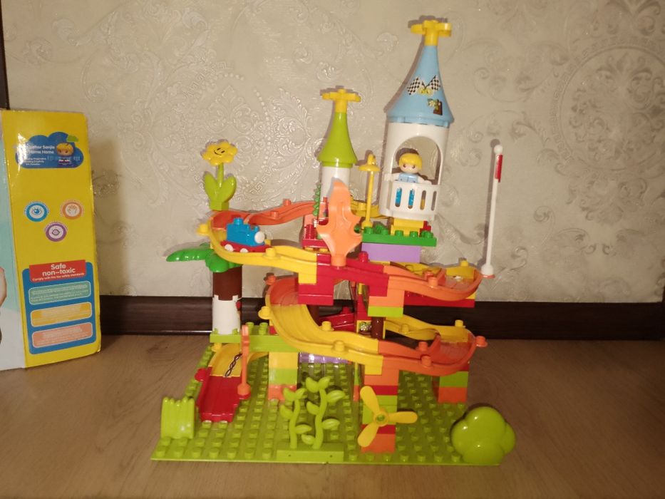 Конструктор з горками