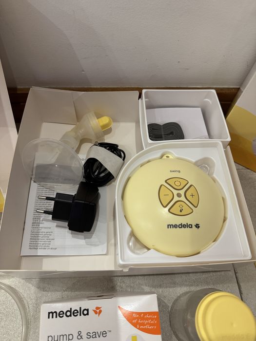 Bomba de tirar leite medela (Semi Nova)