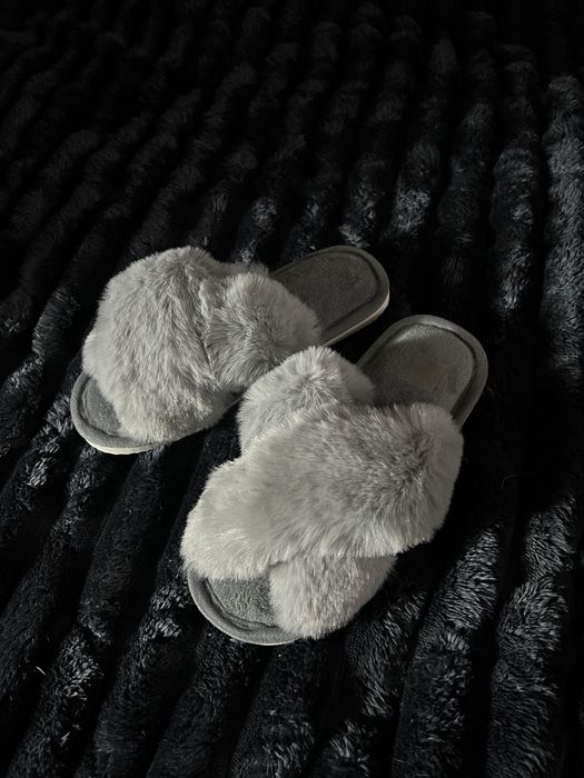 Капці сірі 36-37 плюшеві