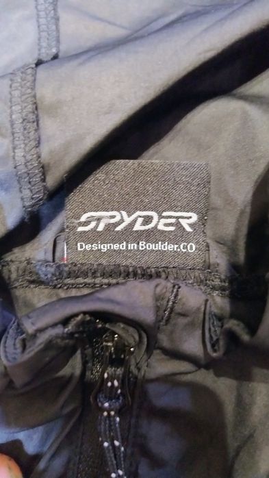 Вітровка чорна Spyder