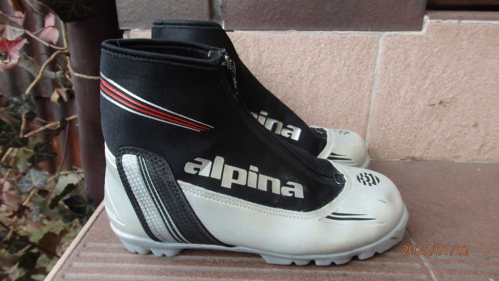 Buty zimowe sportowe rozmiar 39.