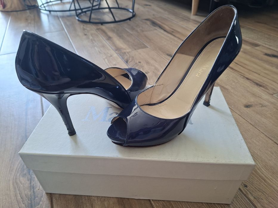 Szpilki max mara 39