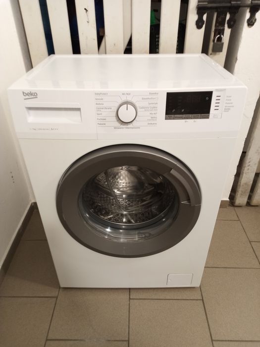 Pralka automatyczna Beko slim