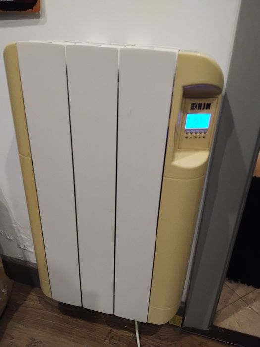 Radiador de parede HJM