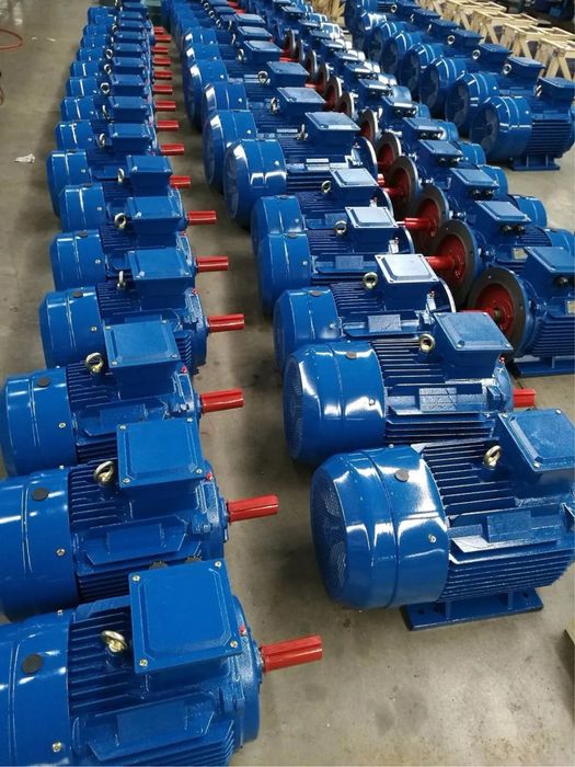 Продам редуктора ц2у 160 ц2у 200 ц2у 250 мотор редуктора 3мп40 3мп50