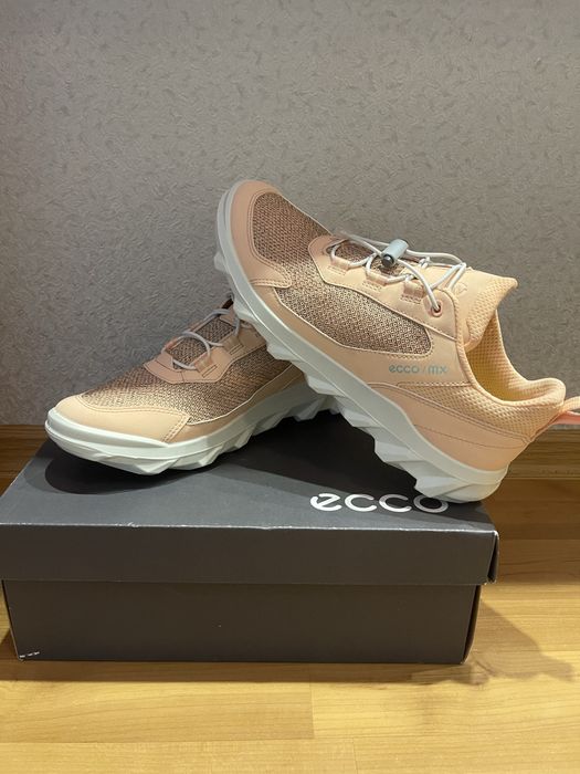 Кросівки Ecco р.40 25-25,5 см