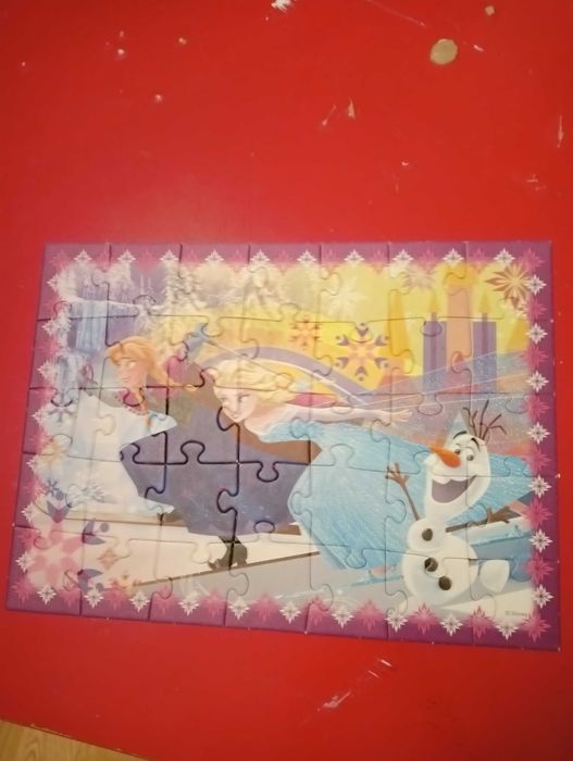 Zestaw puzzli Kraina Lodu