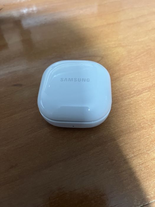 Samsung galaxy buds 2