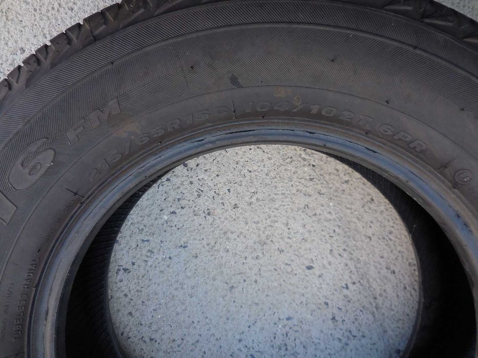 Шини Літні  215 65 15C Firemax Van 916  2шт 8.40мм  23 рік. стан нових