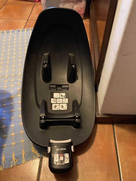 Cadeira auto Cibex, giratória e com sistema isofix
