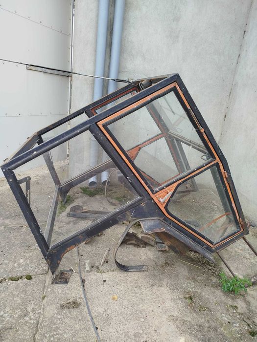 Kabina ursus c360