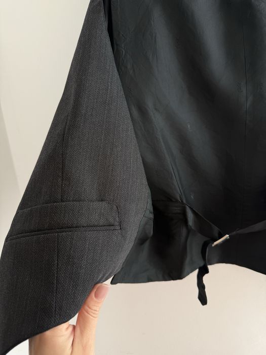 Продам жилет Yves Saint Laurent