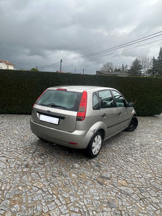 Ford Fiesta 1.4 Gasolina